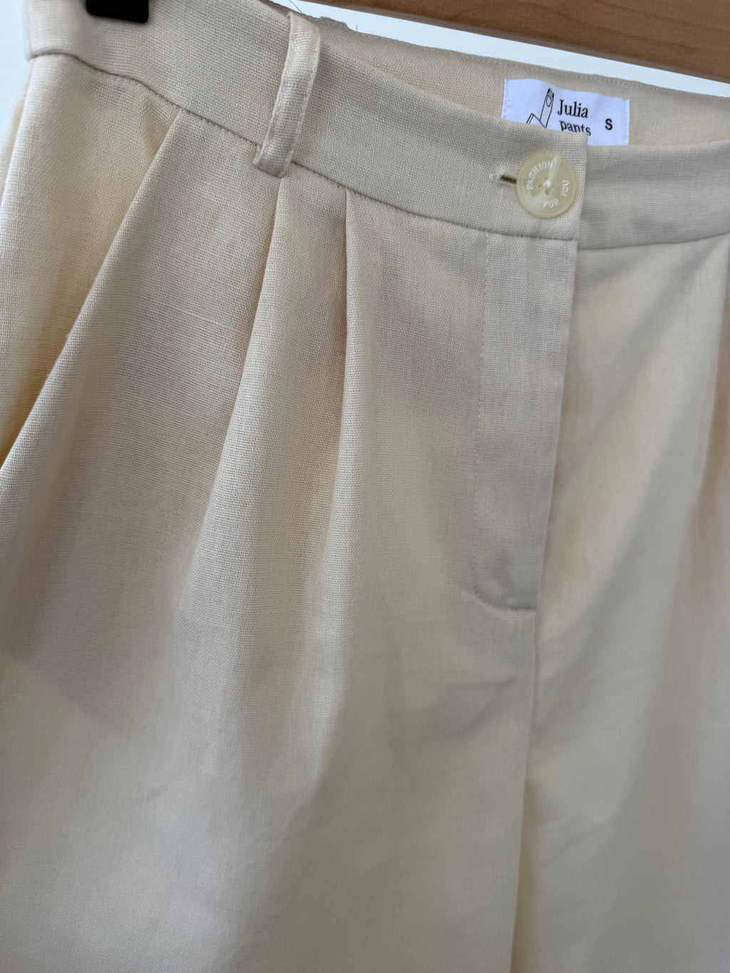 Bermuda short blanc cassé